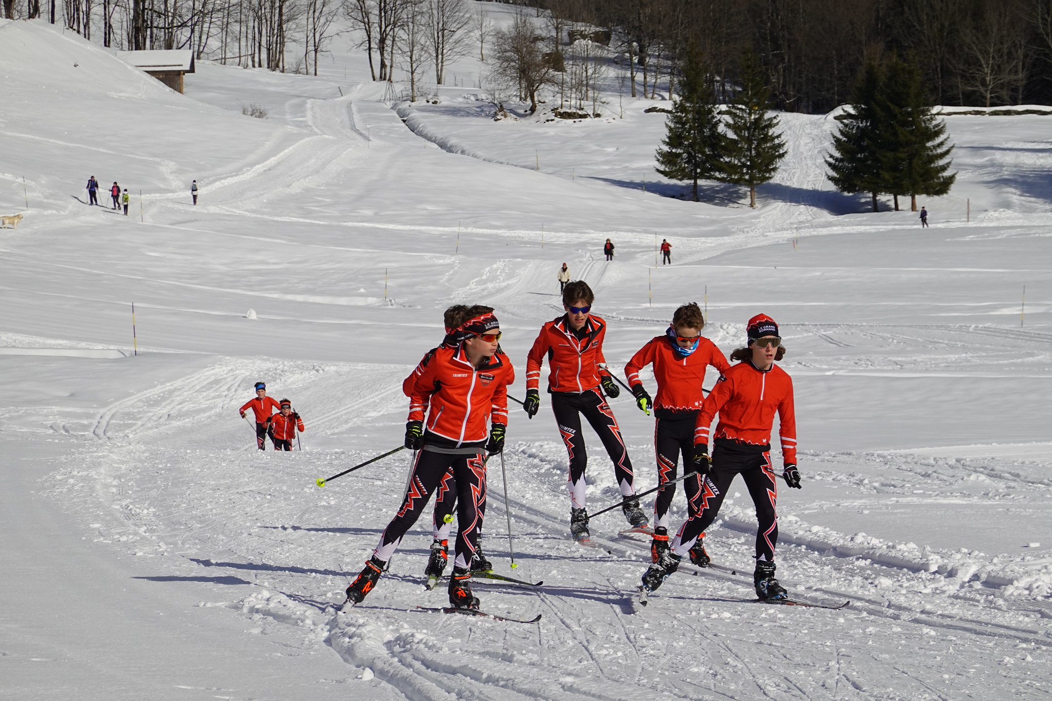 Quels vêtements porter pour du ski de fond ? vetements équiepement pour faire du ski de fond vacances d'hiver