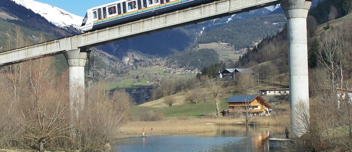 Le funiculaire des arcs, origine et fonctionnement, horaires et ouverture